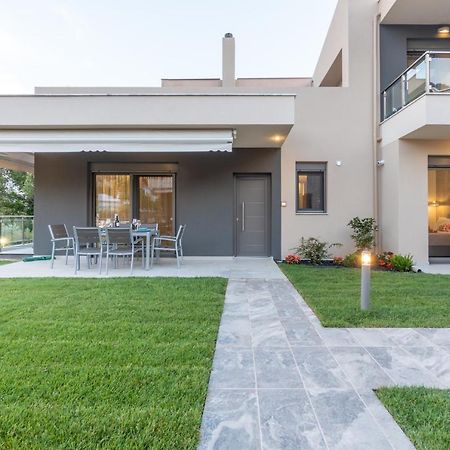 3 Doors Villas Nea Iraklitsa المظهر الخارجي الصورة