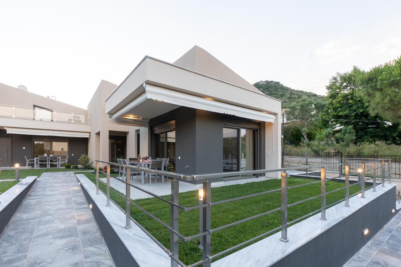 3 Doors Villas Nea Iraklitsa المظهر الخارجي الصورة