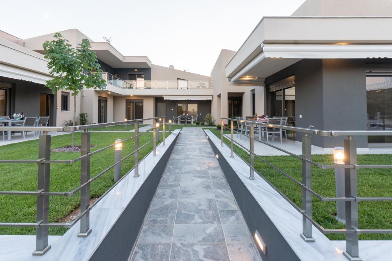3 Doors Villas Nea Iraklitsa المظهر الخارجي الصورة