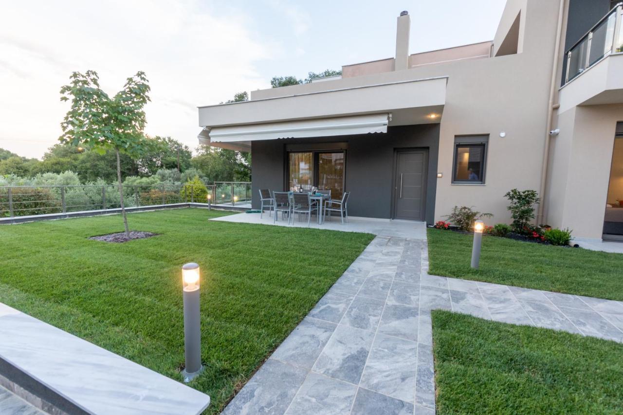 3 Doors Villas Nea Iraklitsa المظهر الخارجي الصورة