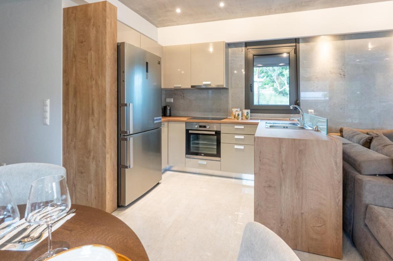 3 Doors Villas Nea Iraklitsa المظهر الخارجي الصورة
